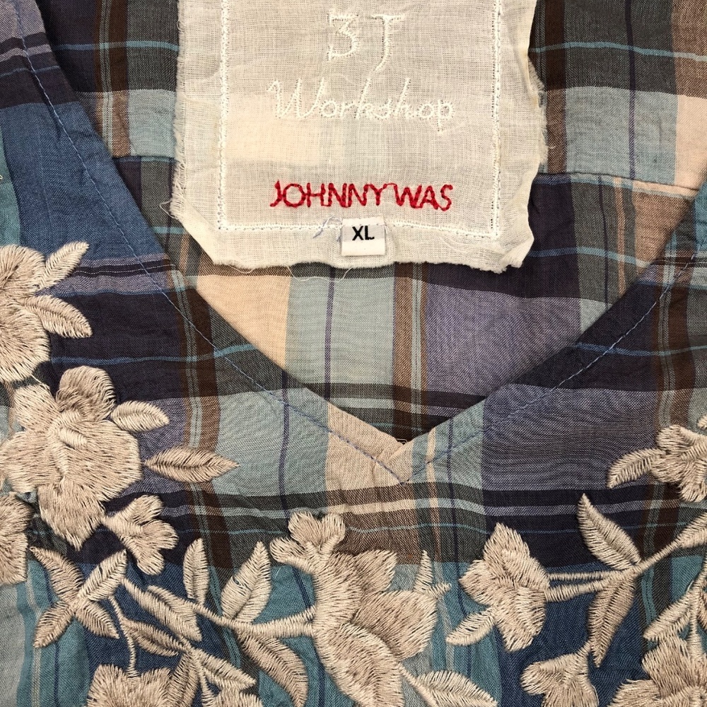 Johnny Was Tunic - Picture 4 of 12